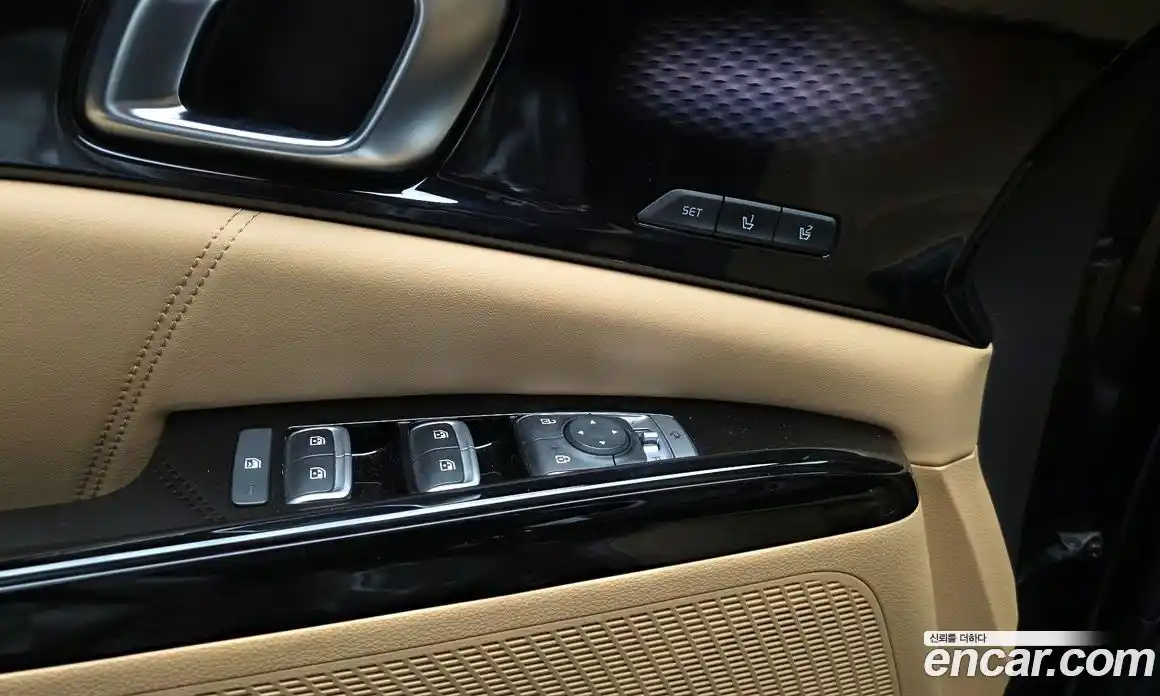 Kia Canival 2021 3.5 гидро в Москве, фото 29