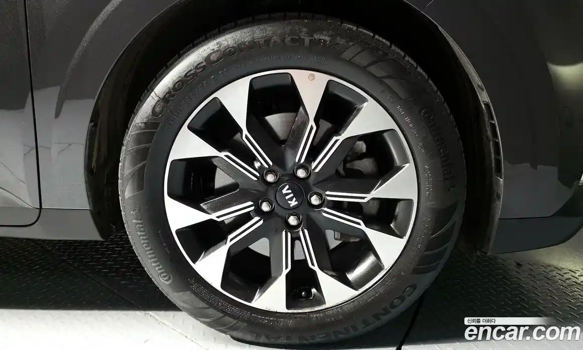 Kia Canival 2021 3.5 гидро в Москве, фото 7