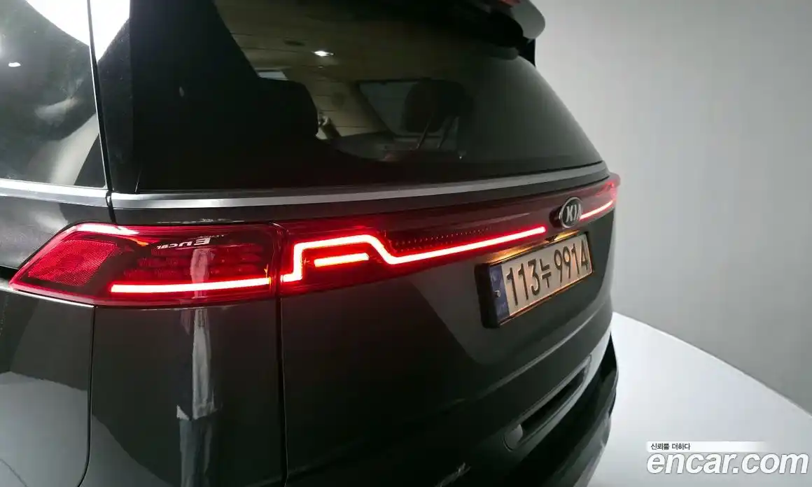 Kia Canival 2021 3.5 гидро в Москве, фото 9