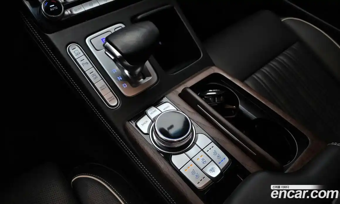 Genesis G90 2021 3.8 гидро, фото 12