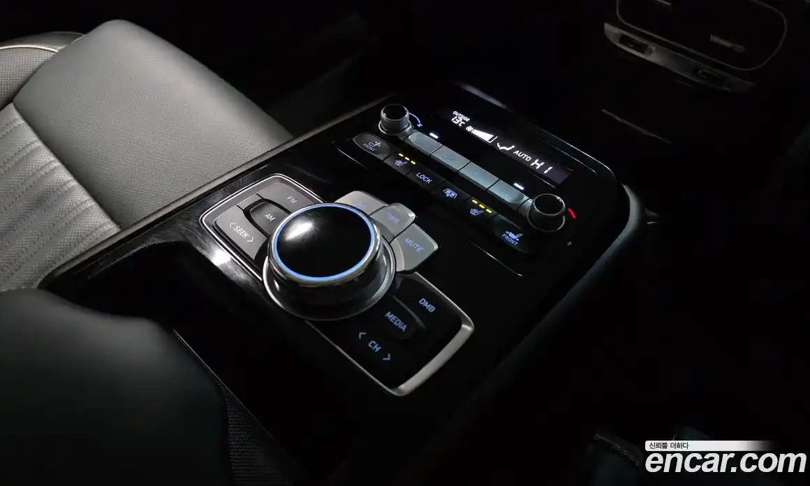 Genesis G90 2021 3.8 гидро, фото 25