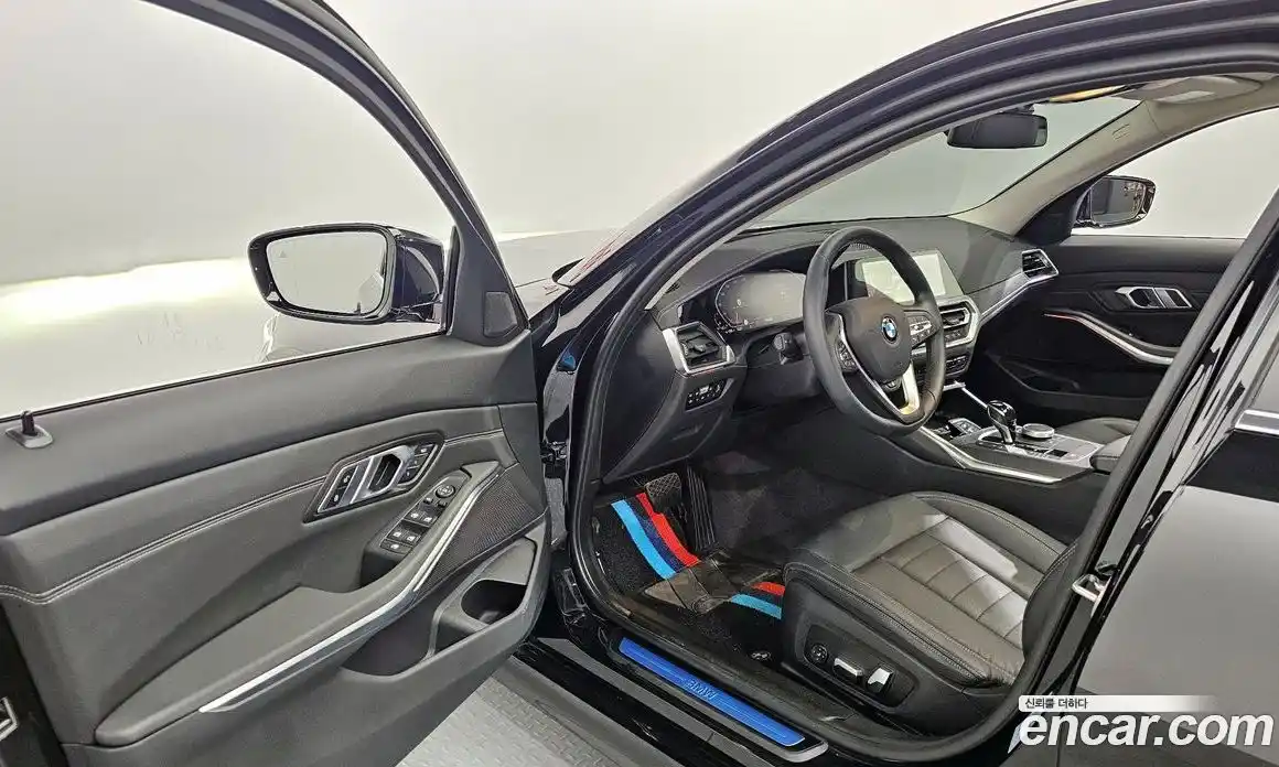 BMW 3-Series 2021 2.0 гидро, фото 13