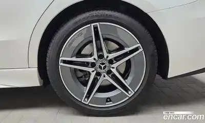 Mercedes-Benz C-Class 2025 2.0 гидро в Москве № 1347623, миниатюра 7
