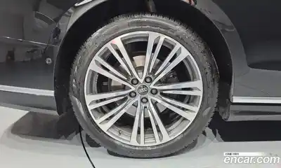 Audi A8 2021 3.0 гидро в Москве № 1348487, миниатюра 5