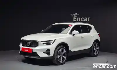 Volvo XC40, 2024