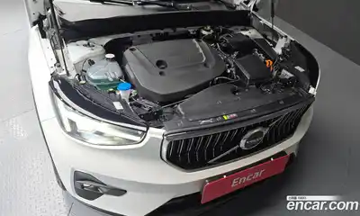 Volvo XC40 2024 2.0 гидро в Москве № 1348696, миниатюра 6