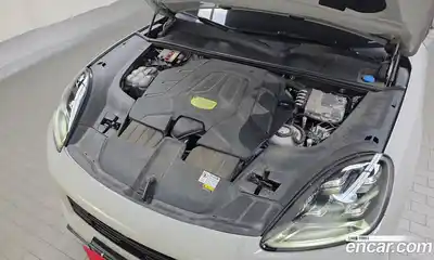 Porsche Cayenne 2023 3.0 гидро в Москве № 1349052, миниатюра 6