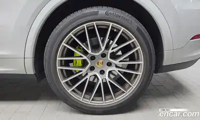 Porsche Cayenne 2023 3.0 гидро в Москве № 1349052, миниатюра 7