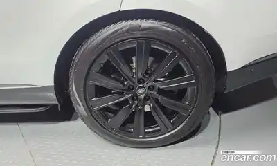 Land Rover Range-Rover 2023 4.4 гидро в Москве № 1349385, миниатюра 7