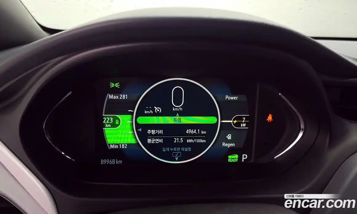Chevrolet Bolt EV 2018 0.2 гидро в Москве № 1401285, фото 11