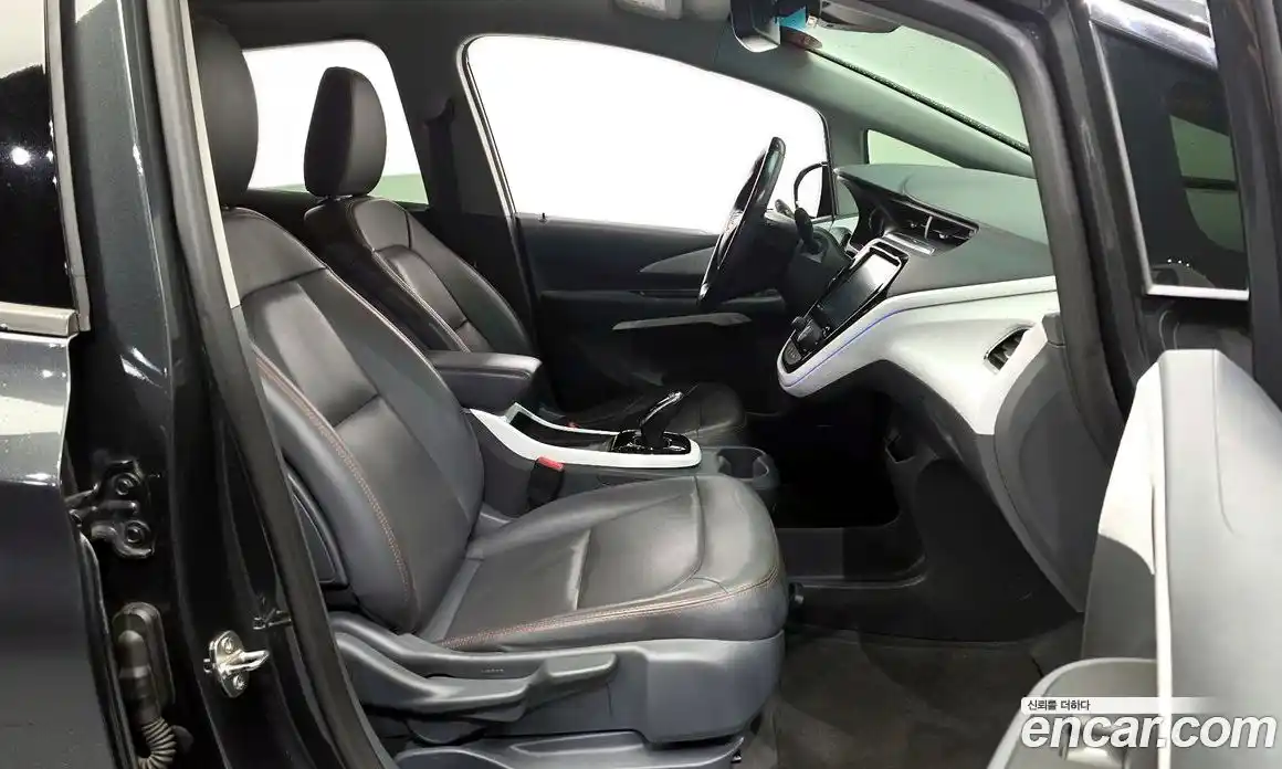 Chevrolet Bolt EV 2018 0.2 гидро в Москве № 1401285, фото 16