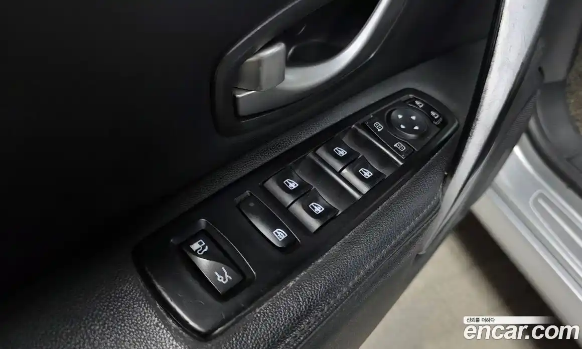 Renault SM7 2017 2.0 гидро в Москве № 1402903, фото 27