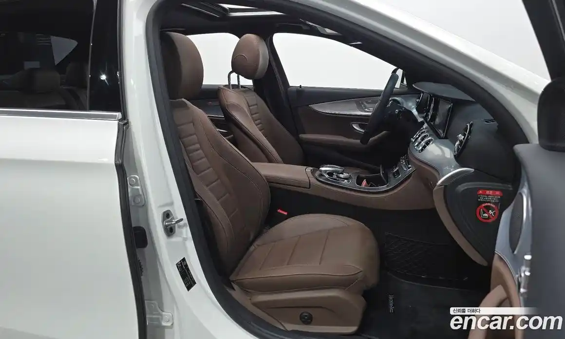 Mercedes-Benz E-Class 2019 2.0 гидро в Москве № 1403722, фото 17