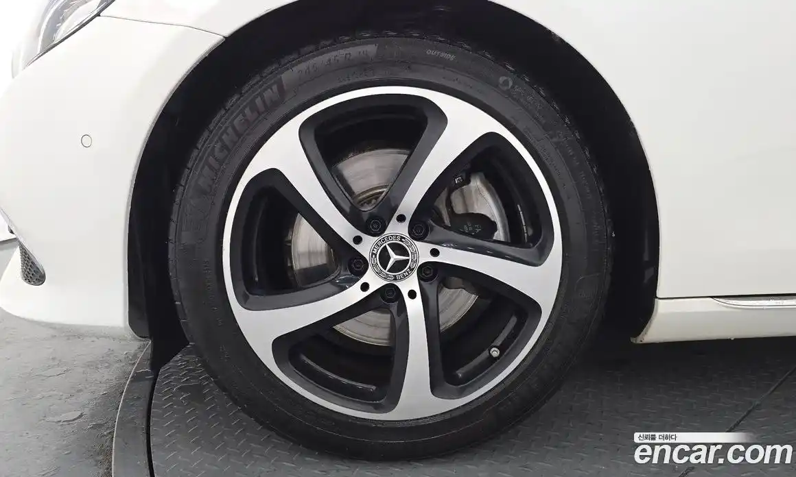 Mercedes-Benz E-Class 2019 2.0 гидро в Москве № 1403722, фото 5