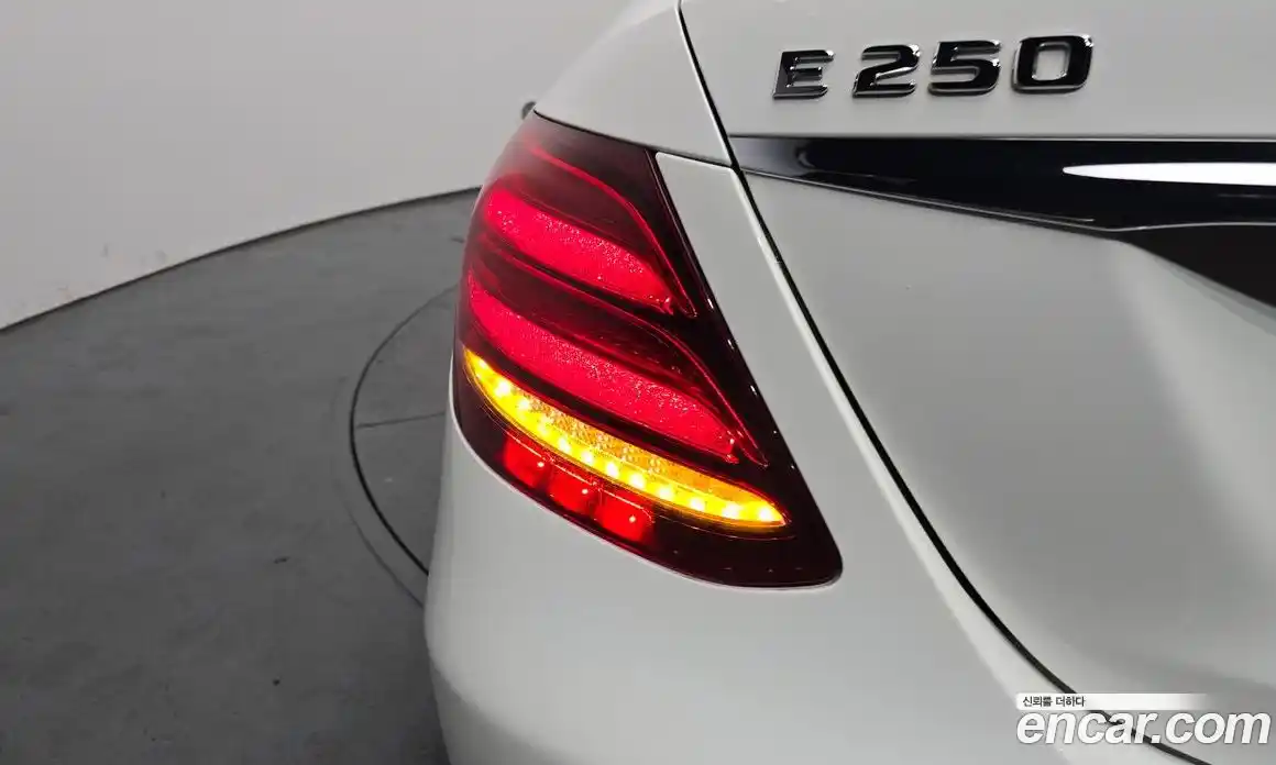 Mercedes-Benz E-Class 2019 2.0 гидро в Москве № 1403722, фото 9