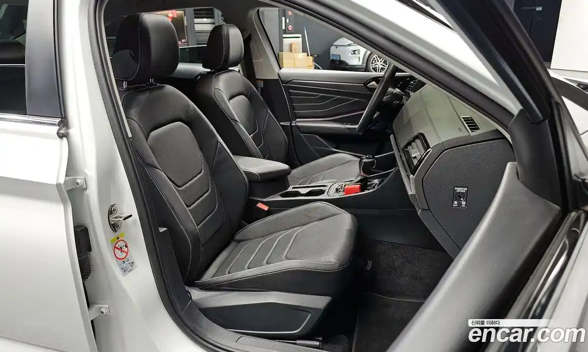 Volkswagen Jetta 2022 1.5 гидро в Москве № 1405468, фото 17