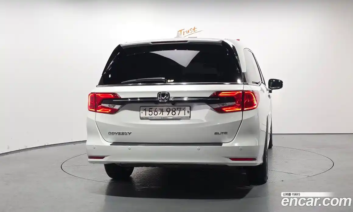 Honda Odyssey 2021 3.5 гидро в Москве № 1406047, фото 4