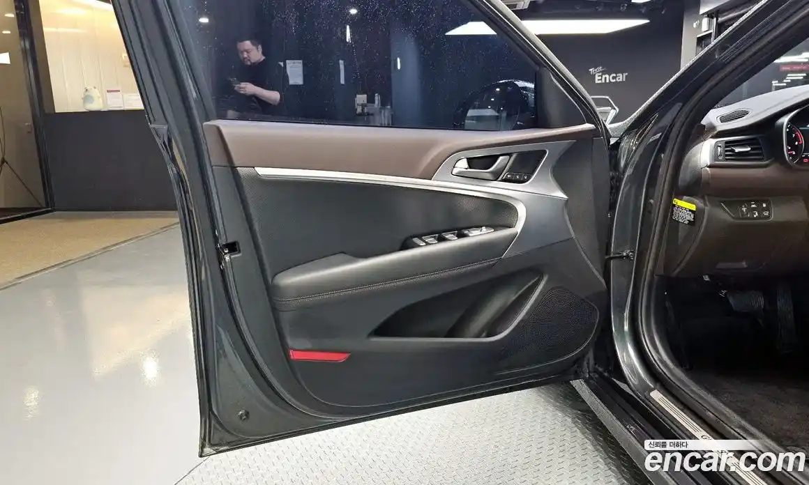 Genesis G70 2019 2.0 гидро в Москве, фото 14