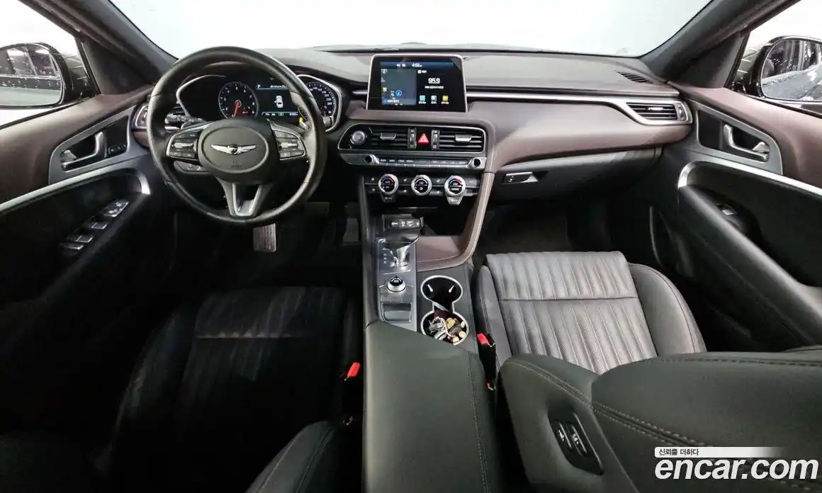 Genesis G70 2019 2.0 гидро в Москве, фото 10