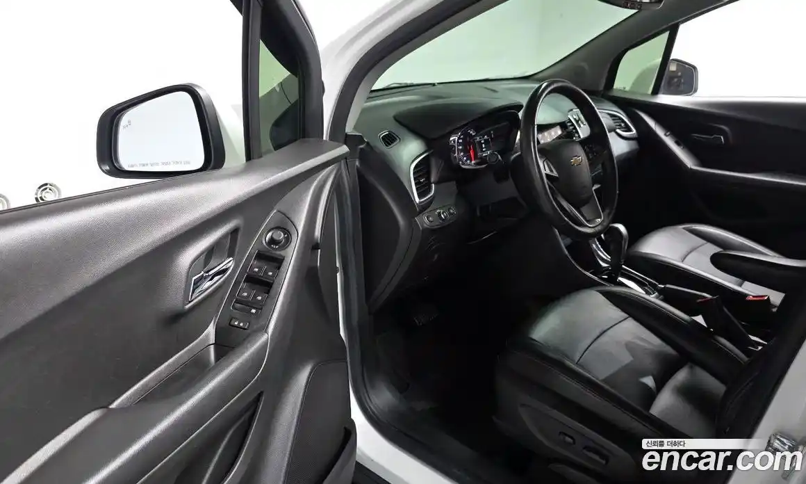 Chevrolet Trax 2021 1.6 гидро в Москве № 1420326, фото 12