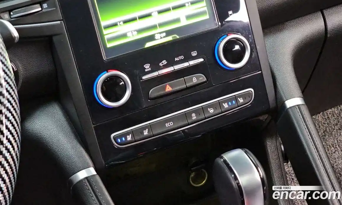 Renault QM6 2016 2.0 гидро в Москве № 1421041, фото 31