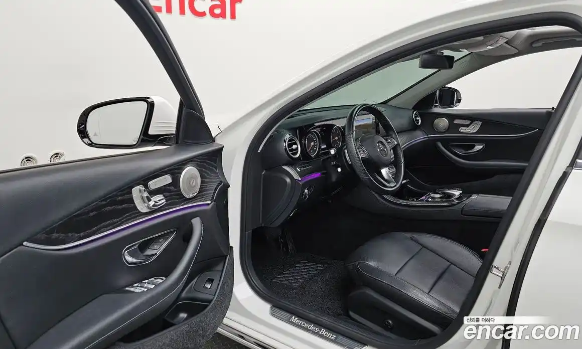 Mercedes-Benz E-Class 2018 1.9 гидро в Москве № 1422156, фото 12