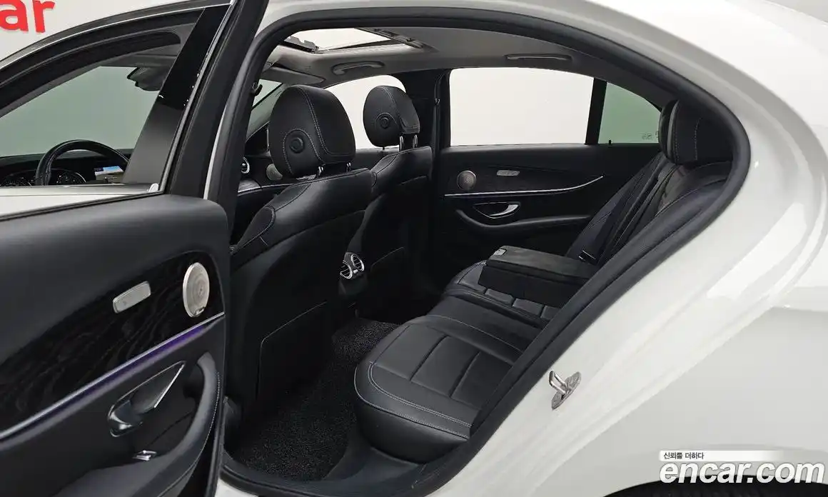 Mercedes-Benz E-Class 2018 1.9 гидро в Москве № 1422156, фото 17
