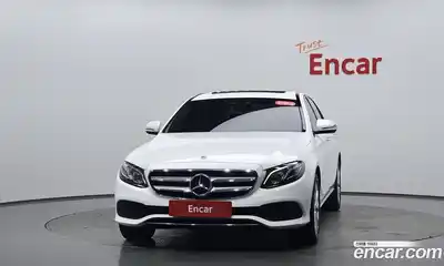 Mercedes-Benz E-Class 2018 1.9 гидро в Москве № 1422156, миниатюра 2