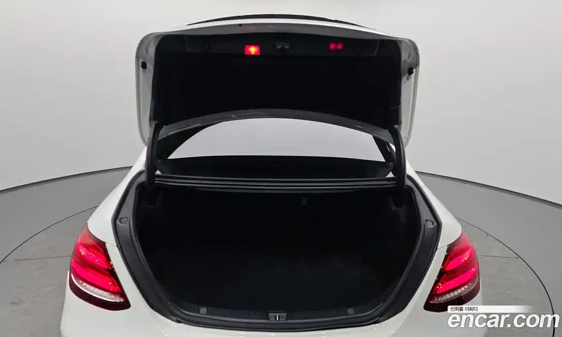 Mercedes-Benz E-Class 2018 1.9 гидро в Москве № 1422156, фото 27