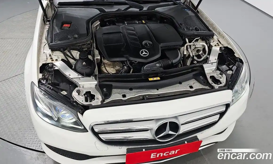 Mercedes-Benz E-Class 2018 1.9 гидро в Москве № 1422156, фото 5