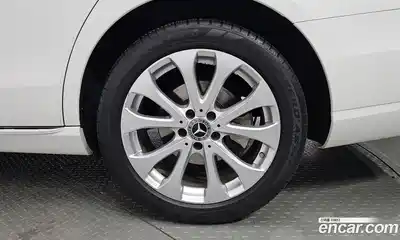 Mercedes-Benz E-Class 2018 1.9 гидро в Москве № 1422156, миниатюра 6