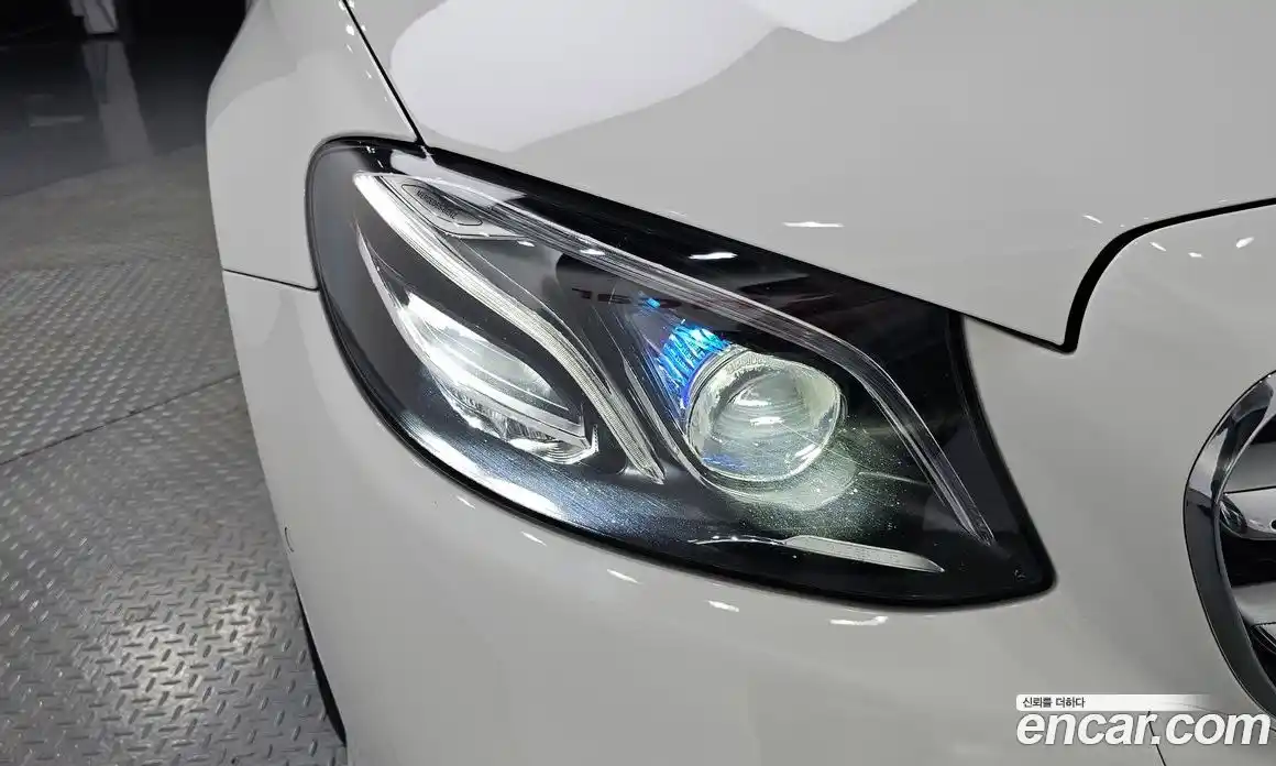 Mercedes-Benz E-Class 2018 1.9 гидро в Москве № 1422156, фото 7