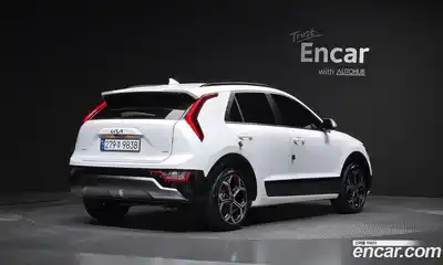 Kia Niro 2022 1.6 гидро в Москве № 1538660, миниатюра 2
