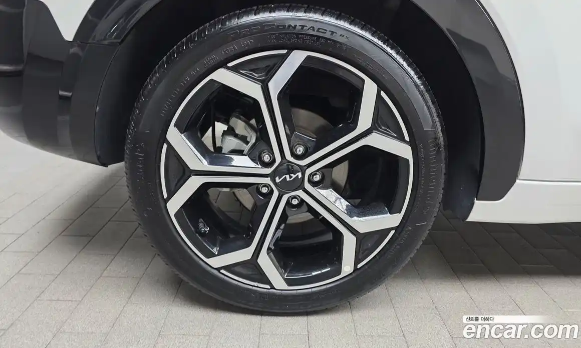 Kia Niro 2022 1.6 гидро в Москве № 1538660, фото 5