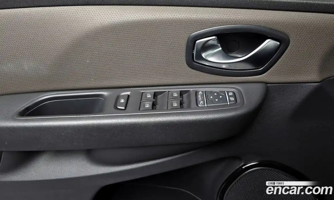 Renault Cilo 2018 1.5 гидро в Москве № 1542934, фото 18