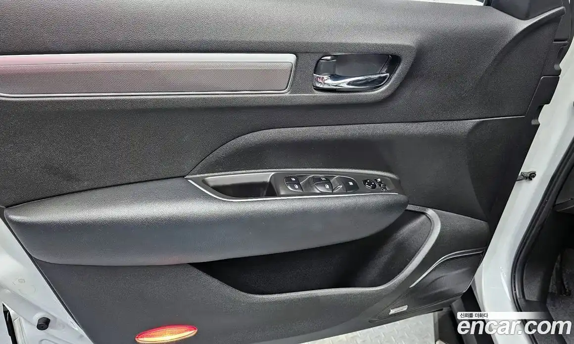 Renault QM6 2017 2.0 гидро в Москве № 1543071, фото 14