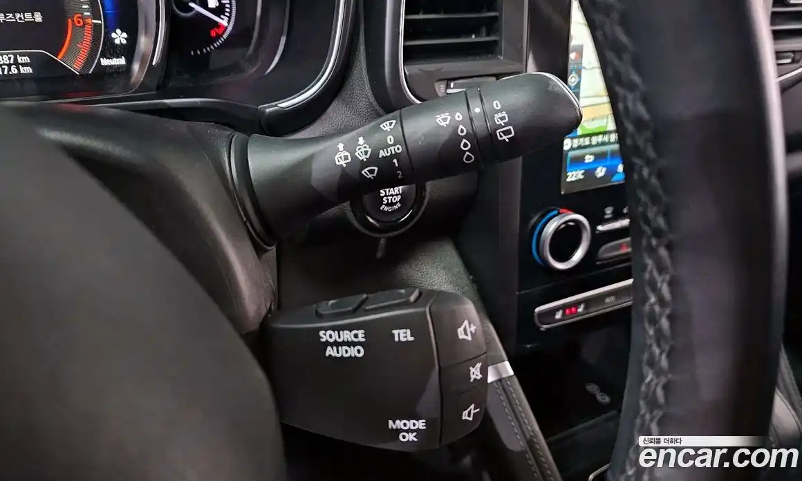 Renault QM6 2017 2.0 гидро в Москве № 1543071, фото 24