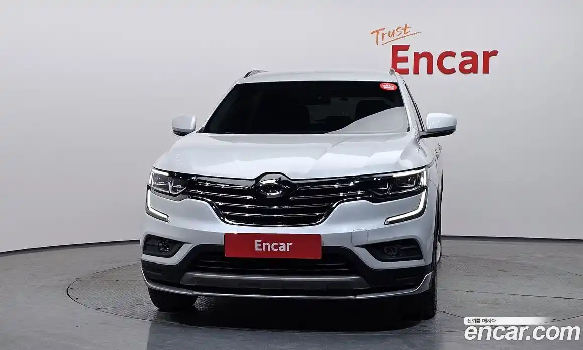 Renault QM6 2017 2.0 гидро в Москве № 1543071, фото 3