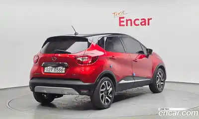 Renault QM3 2015 1.5 гидро в Москве № 1543242, миниатюра 2