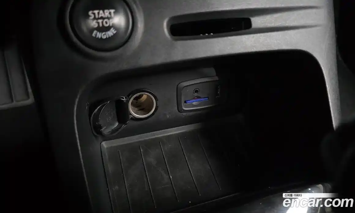 Renault QM3 2015 1.5 гидро в Москве № 1543242, фото 34