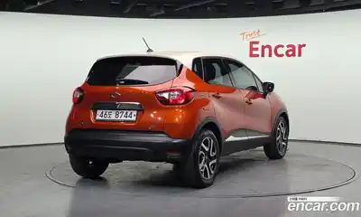 Renault QM3 2014 1.5 гидро в Москве № 1543443, миниатюра 2