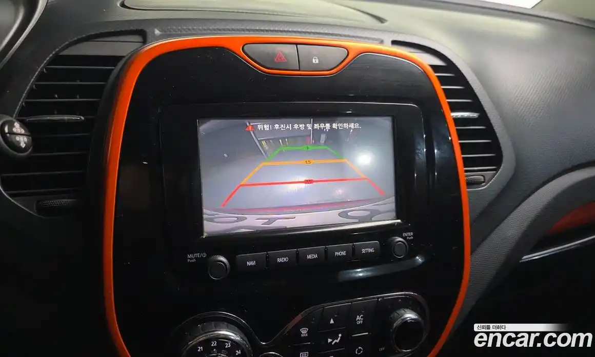 Renault QM3 2014 1.5 гидро в Москве № 1543443, фото 21