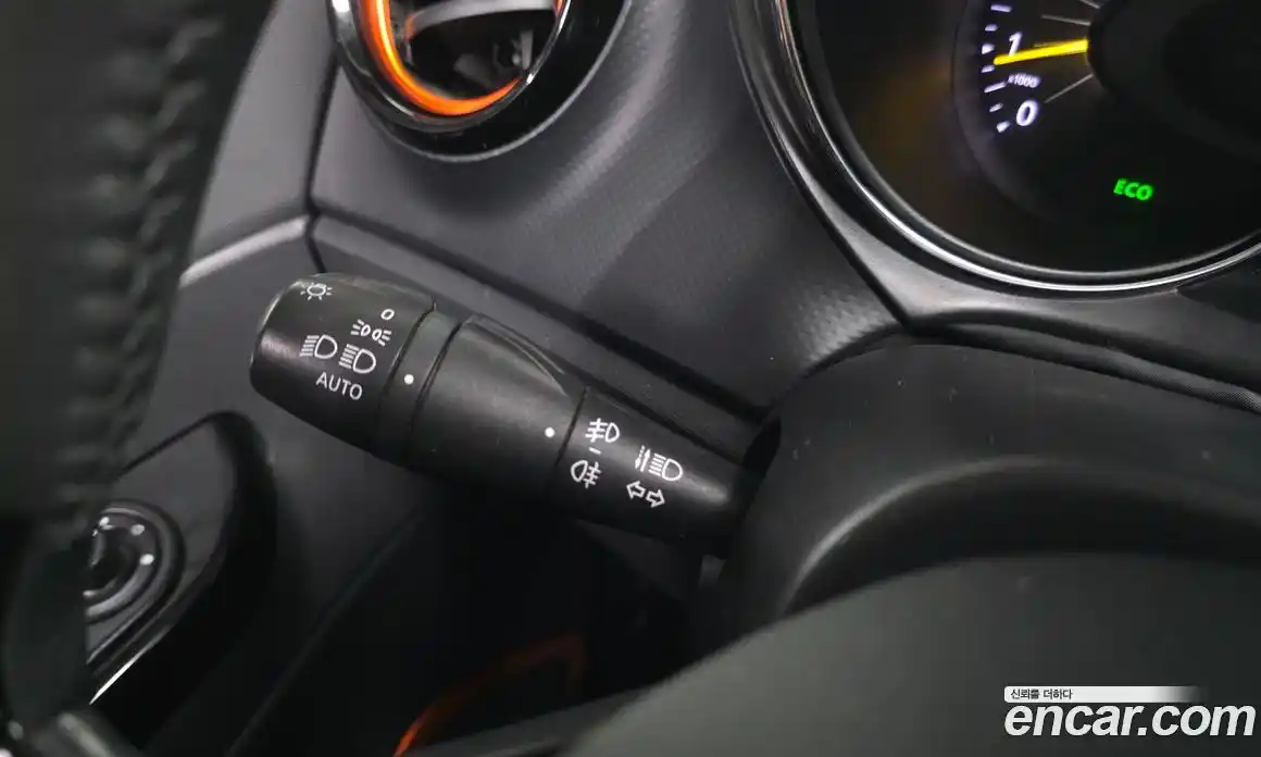 Renault QM3 2014 1.5 гидро в Москве № 1543443, фото 28