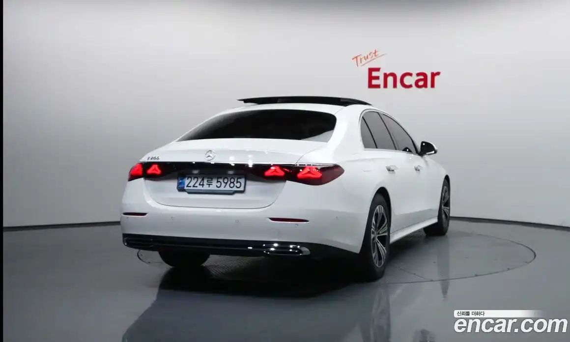 Mercedes-Benz E-Class 2024 2.0 гидро в Москве № 1544751, фото 4