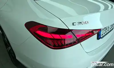 Mercedes-Benz C-Class 2023 2.0 гидро в Москве № 1545463, миниатюра 9