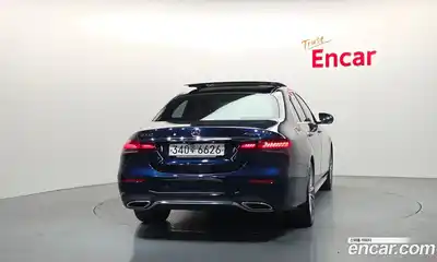 Mercedes-Benz E-Class 2020 2.0 гидро в Москве № 1545537, миниатюра 4