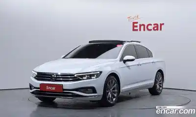 Volkswagen Passat, 2022