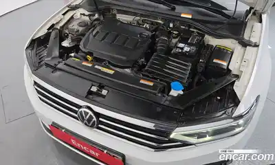 Volkswagen Passat 2022 2.0 гидро в Москве № 1549169, миниатюра 6