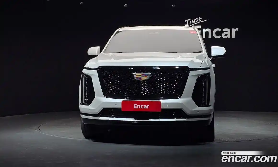 Cadillac Escalade 2025 6.2 гидро в Москве № 1551333, фото 3