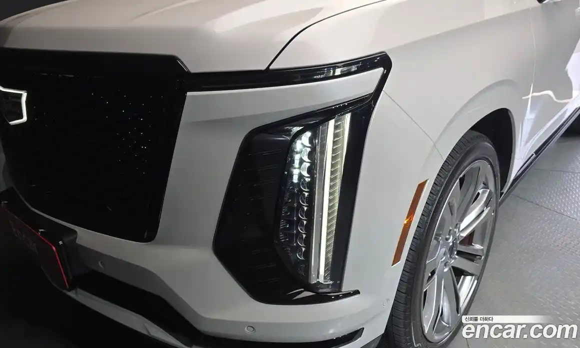 Cadillac Escalade 2025 6.2 гидро в Москве № 1551333, фото 8